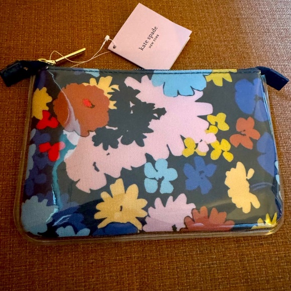 Kate Spade Floral Pencil Pouch NWT - Picture 1 of 3